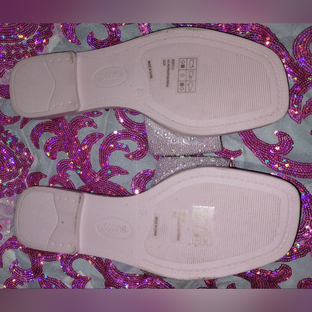 Bamboo Pink Pearls Slide Sandals NWOT - Picture 3 of 4